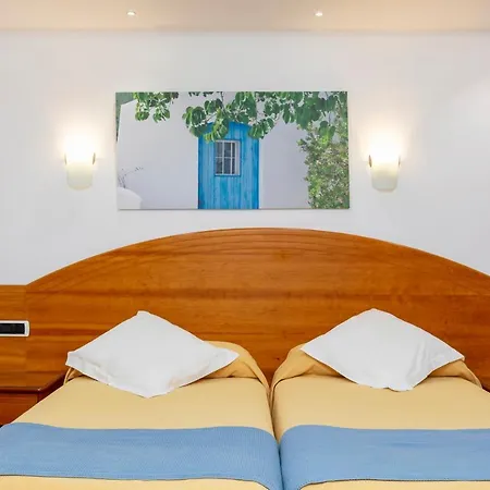Manolita San Antonio (Ibiza)
